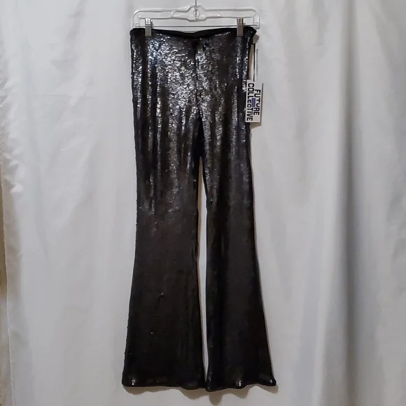 Future Collective with Kahlana Barfield Brown High-Rise Sequin Flare Pan… - Picture 11 of 16